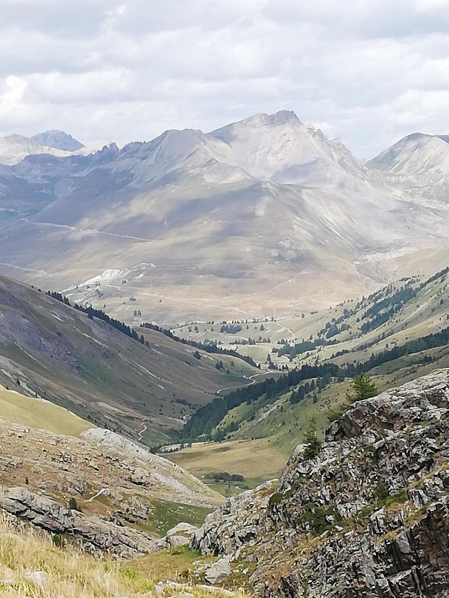 App Vue Montagne Barcelonnette Proche Piscine Rando Riviere Nature Exteriör bild